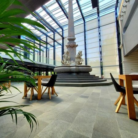 Galerijska kavarna ponovno odprta