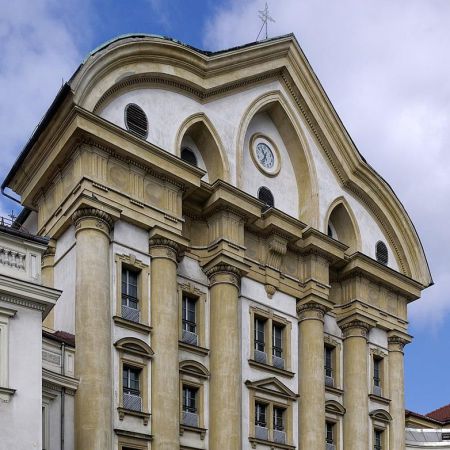Vodstvo na prostem: Uršulinska cerkev